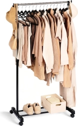 Metallist ratastel riidestange 140 cm