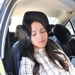 Auto külgtugi mugavaks magamiseks