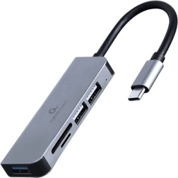 3-pordiline USB-C-jaotur kaardilugejaga