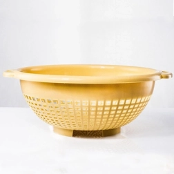 Plastist kurn käepidemetega – Poola toode