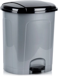 Plastist pedaaliga prügikast 30 l – hall