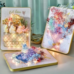 Loovkomplekt string art LED-valgusega 21 × 30 cm – käekott lilledega