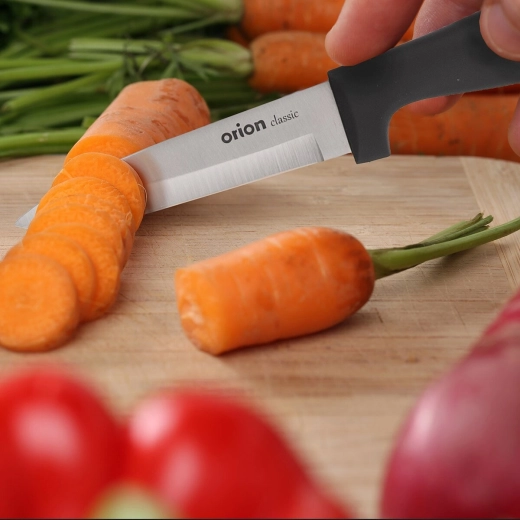 Sharp stainless steel blade