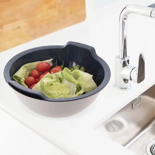 Mugav kasutada nii kraanikausi juures kui tööpinnal