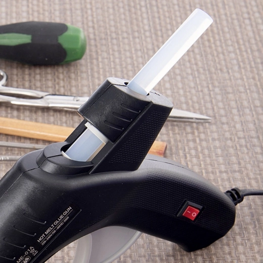 Täpne pealekandmine mini-püstolis