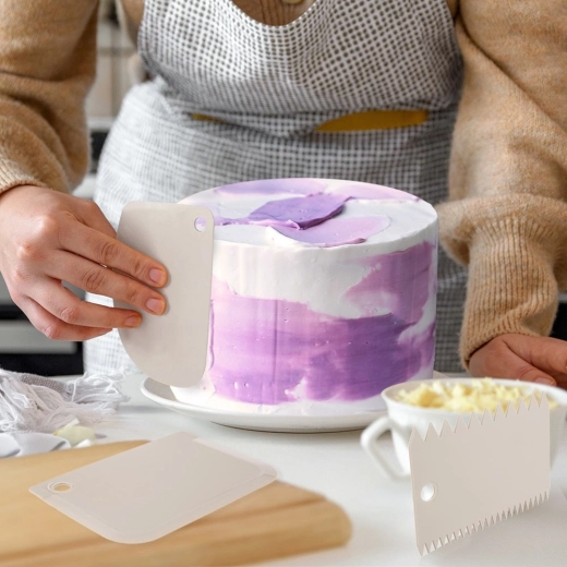 Siledad ja sakilised servad täpseks kaunistamiseks