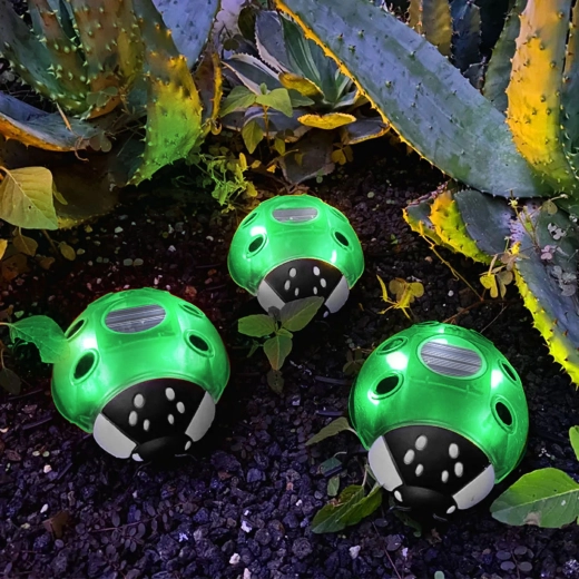 Roheline LED-päikeselamp lepatriinu 6 sooja valge LED-iga