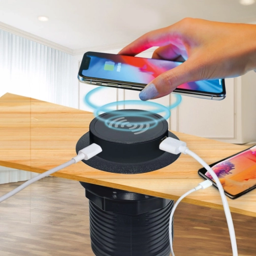 Kiire laadimine USB-C PD ja USB-A QC 3.0 kaudu