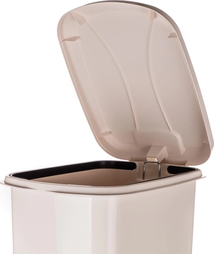 Lid for a cleaner home