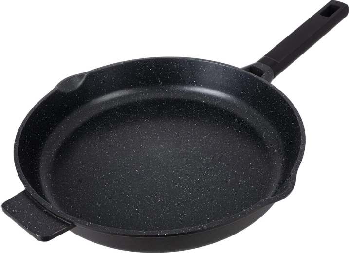 Practical handle and shape for comfortable handling