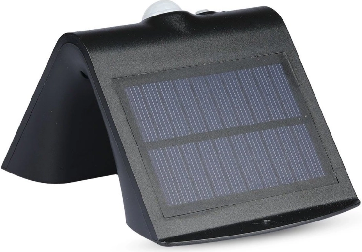 Higher efficiency thanks to the monocrystalline panel