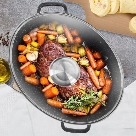 Universaalne kasutus pliidil ja ahjus