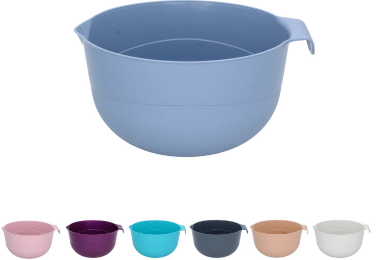 Plastic mixing bowl with spout 2 l
