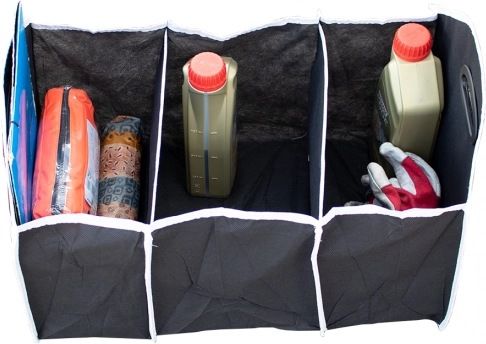 Three spacious compartments