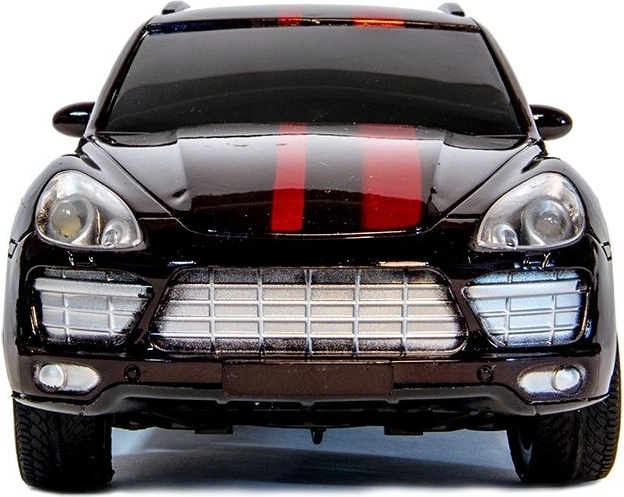 Detailne auto esiosa