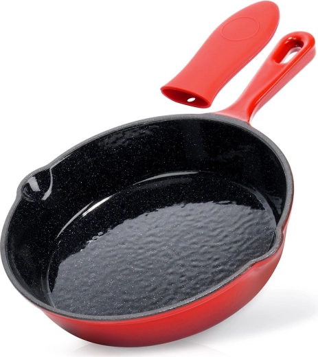 Cast-iron pan with enamel and silicone sleeve CAST ENAMEL 20 cm
