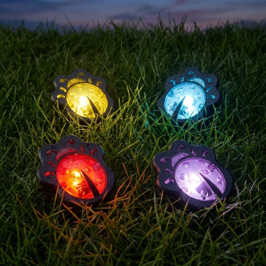 Värviline päikesepatareiga maasse torgatav LED-lepatriinulamp – 1 tk