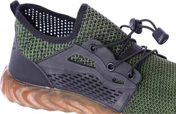 Breathable upper for comfort in warm conditions