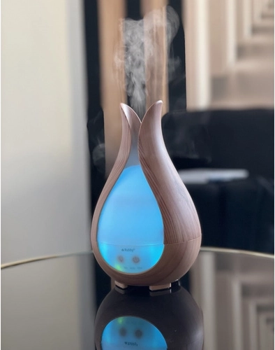 3-in-1: humidifier, aroma diffuser and LED lighting