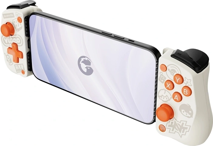 Immersive gameplay thanks to vibration and gyroscope