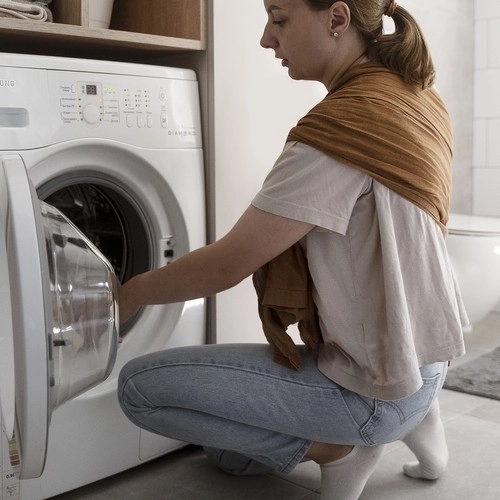 Washable and space-saving solution for a seasonal wheel set