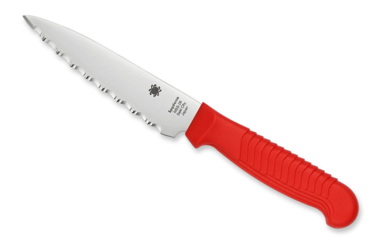 Spyderco väike universaalnuga sakilise teraga
