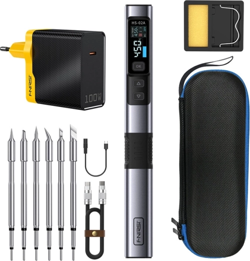 Portable case set with replaceable tips
