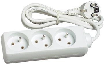 Pikendusjuhe 5 m 3 pistikupesaga, valge