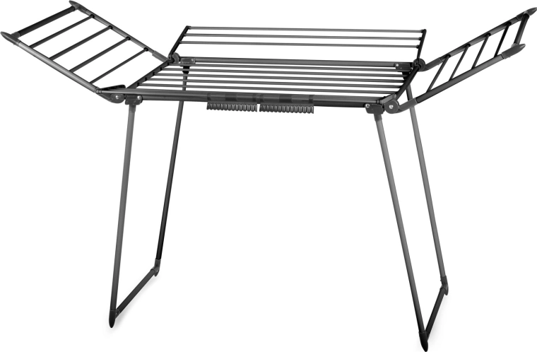 Large 22 m drying area and 4 fold-out wings