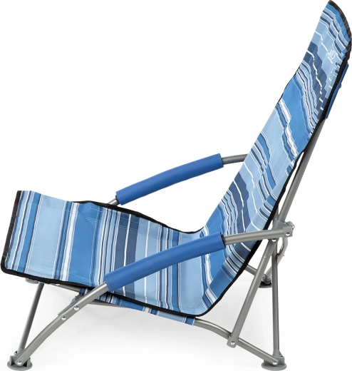 Waterside comfort thanks to low seating
