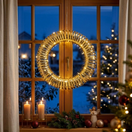 Warm light from 30 LEDs