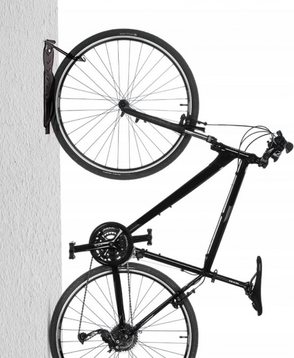 Space-saving bicycle storage