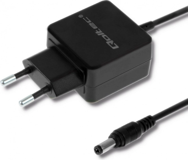 Universaalne võrgutoiteadapter 15 W 7 pistikuga