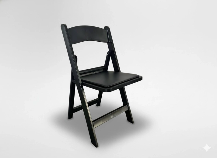 Must kokkupandav catering-tool