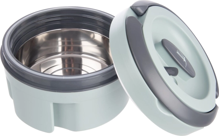 Stainless steel bowl for everyday use