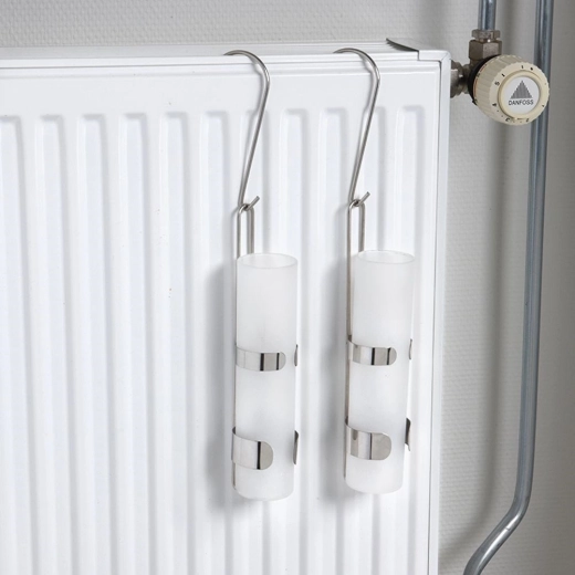 Practical radiator hanging