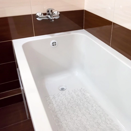 Diskreetne disain igasse vannituppa