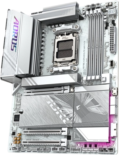 PCIe 5.0 and tool-free M.2 installation
