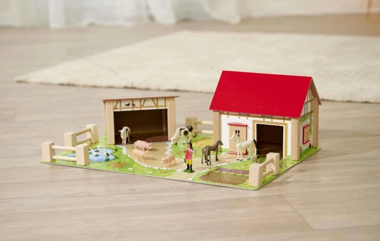 Värviline alus teede, tiigi ja aiamaaga