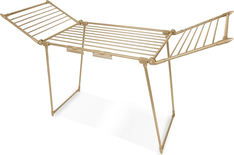 Sturdy metal construction in the elegant Gold edition
