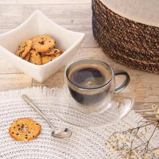 Stiilne välimus, mis toob espresso esile
