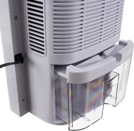 Large tank and option of continuous water drainage