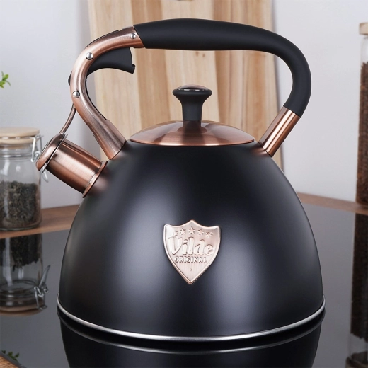 Elegantne matt must vasksete detailidega