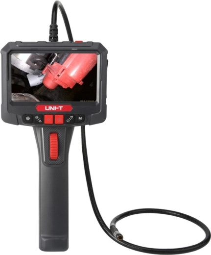Integreeritud 5" ekraan ja Full HD salvestus