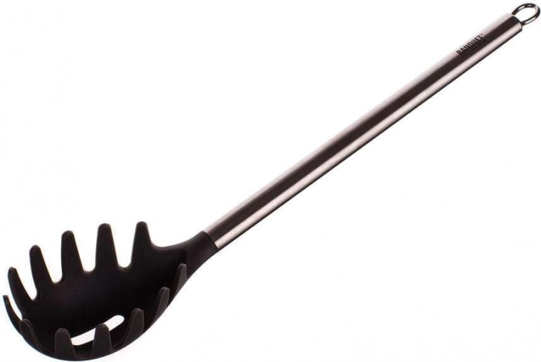 Ergonoomiline pea kindlaks pasta tõstmiseks