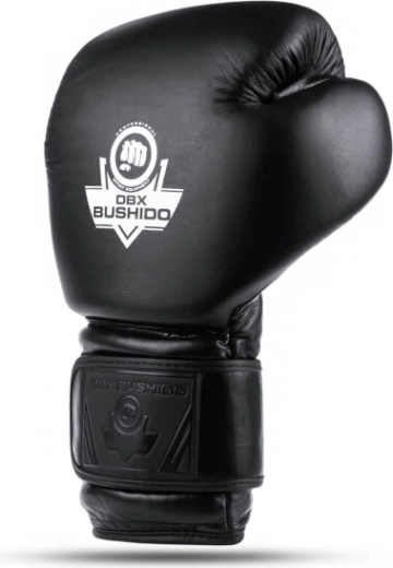 6-layer padding with advanced shock absorption