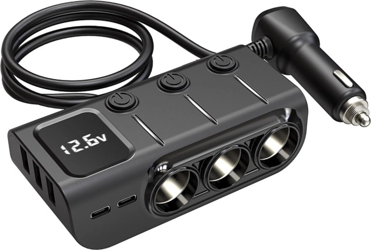 Renew Force’i 3 pistikupesa ja USB-portidega autolaadija jagaja