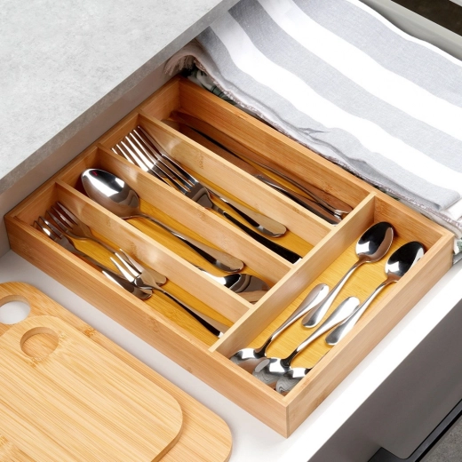 Fits standard kitchen drawers
