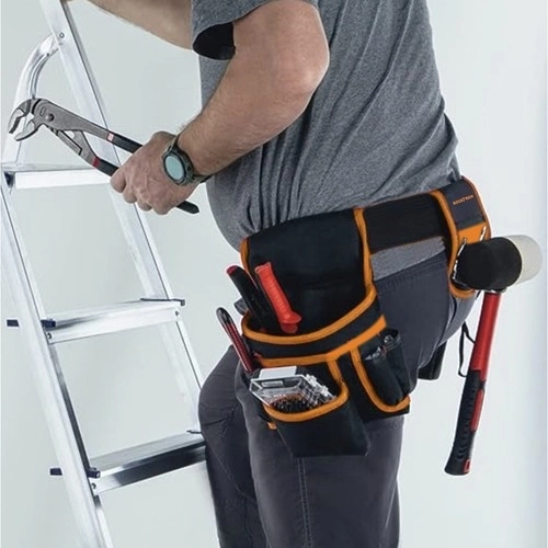 Comfort during work and quick access to tools