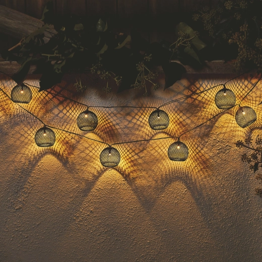 Päikeseenergial töötav aiavalgusketi ALTROS 10 LED, soe valge, 3,8 m